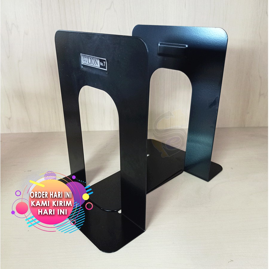 

BOOK END No.7 / PEMBATAS BUKU / PENAHAN BUKU / SANDARAN BUKU Bahan Besi Merk Lion Original