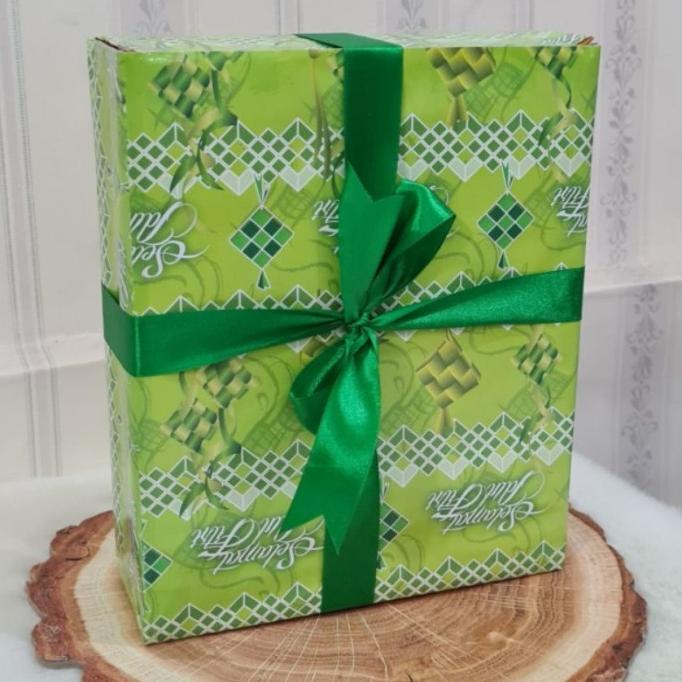 

READY!!! HAMPERS LEBARAN KUE NASTAR SAJADAH MUG IDUL FITRI Y6545TR4Y