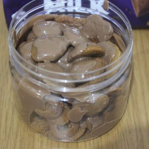 

Choco Melt Cookies - Cadbury