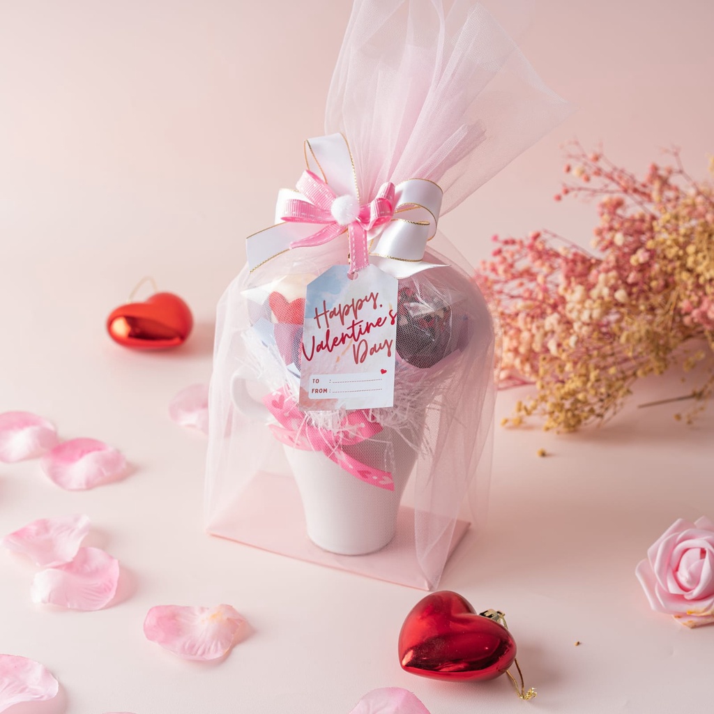 

Romantic Chocolate Vase | Valentine Gift Present Hampers