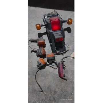 spakbor belakang Hyosung trail