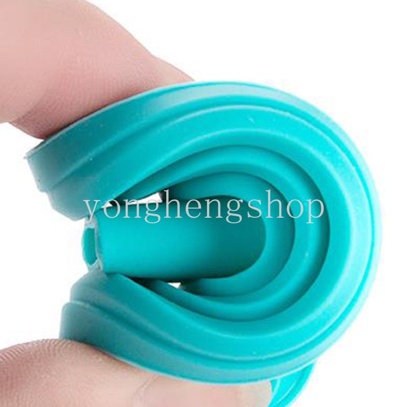 1pc Corong Dispenser Minyak Cair Mini Portabel Bahan Silikon Tahan Panas Untuk Dapur