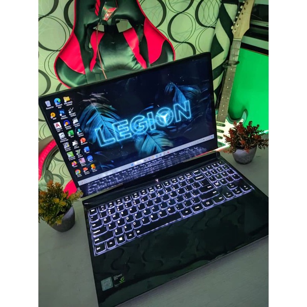Laptop Gaming Lenovo Legion Y545 Ram 16gb SSD 512gb Windows 10 Dual Vga Nvidia Core i7 Siap Pakai
