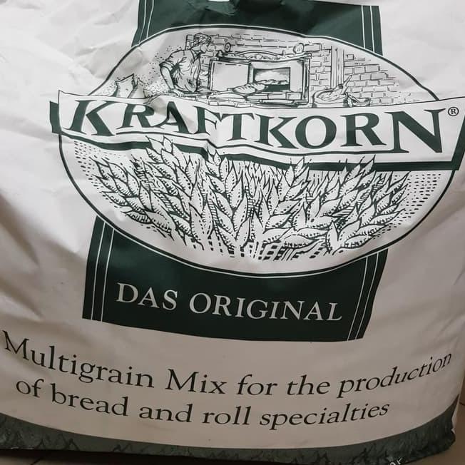 

➷ Meistermarken Kraftkorn Multigrain Mix / Tepung Gandum - 1kg ◊