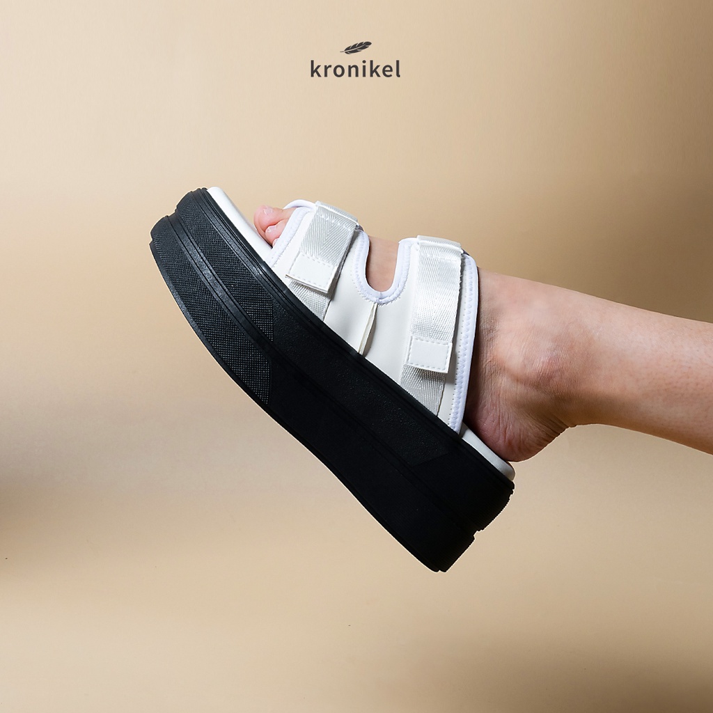 [PREMIUM LOKAL BRAND] KRONIKEL PROJECT // HANZEL CHUNKY SANDALS