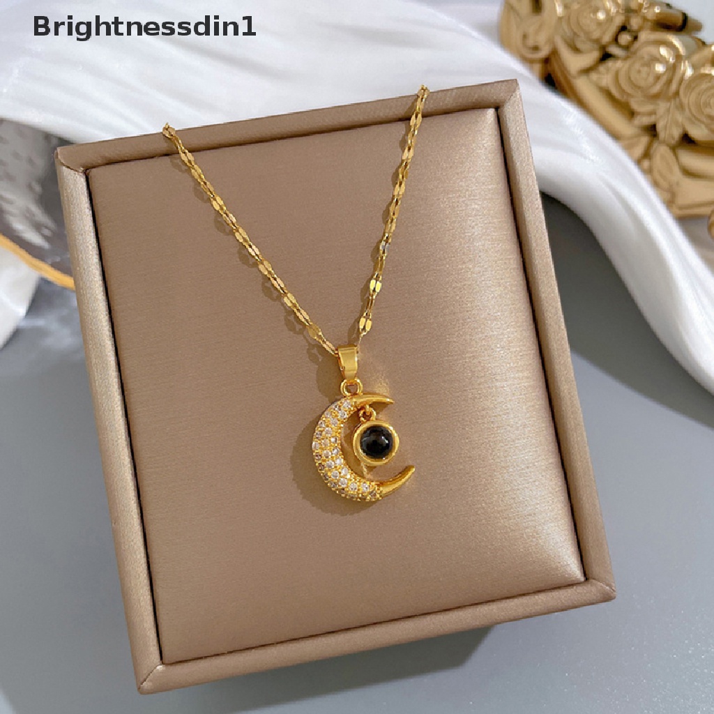 [Brightnessdin1] Eropa Dan Amerika ins Gaya retro Tren Bulan Kalung Gadis Kepribadian Bulan Klavikula Liontin100Bahasa I love you Hadiah Butik