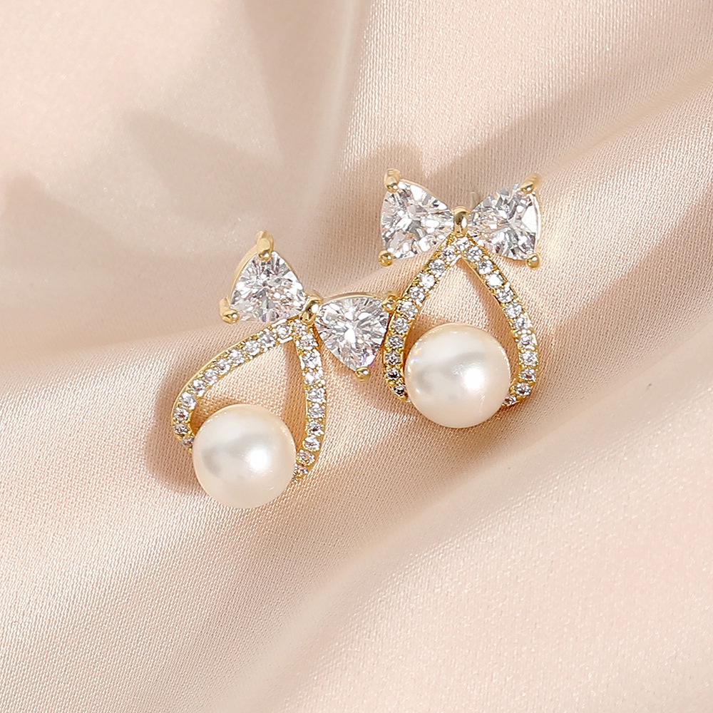 Deartiara Perancis Vintage Manis Berlian Busur Imitasi Mutiara Anting Temperamen Serbaguna Anting Earrings