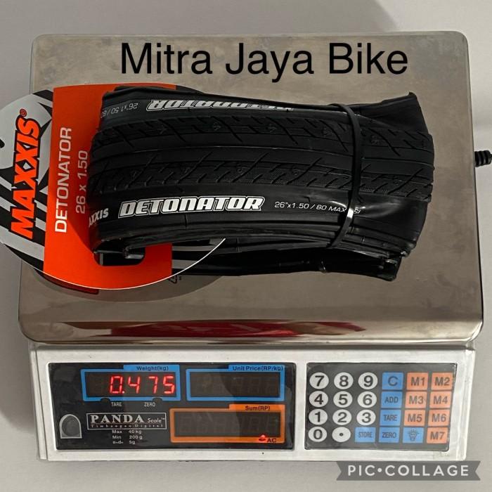Ban Luar Maxxis Detonator 26 x 1.50 Black
