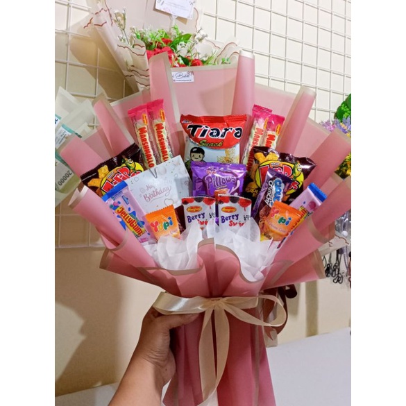 

Buket Snack - free kartu ucapan