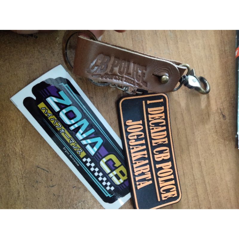 ganci cb police jogjakarta / karet bandul gantungan kunci tas / kanci karet / ganci kulit / cb polic