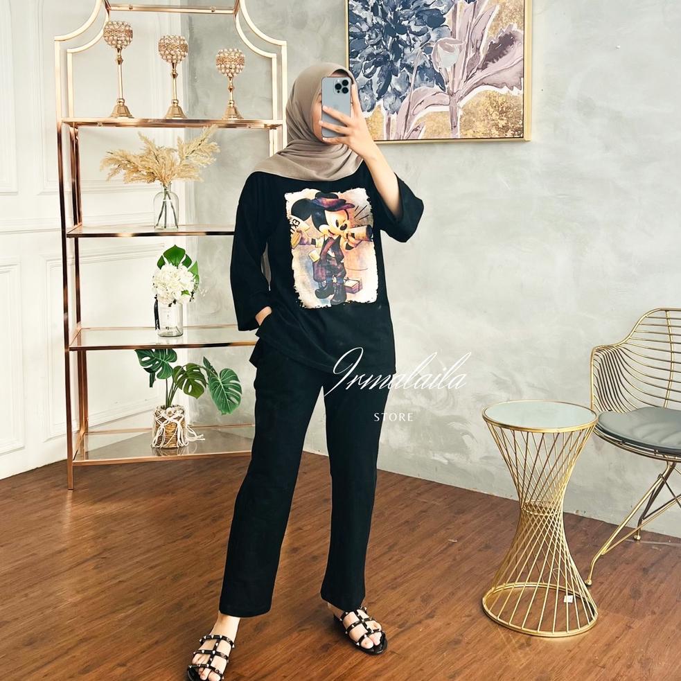 BEST SELLER One Set Kaos Oversize Wanita Premium