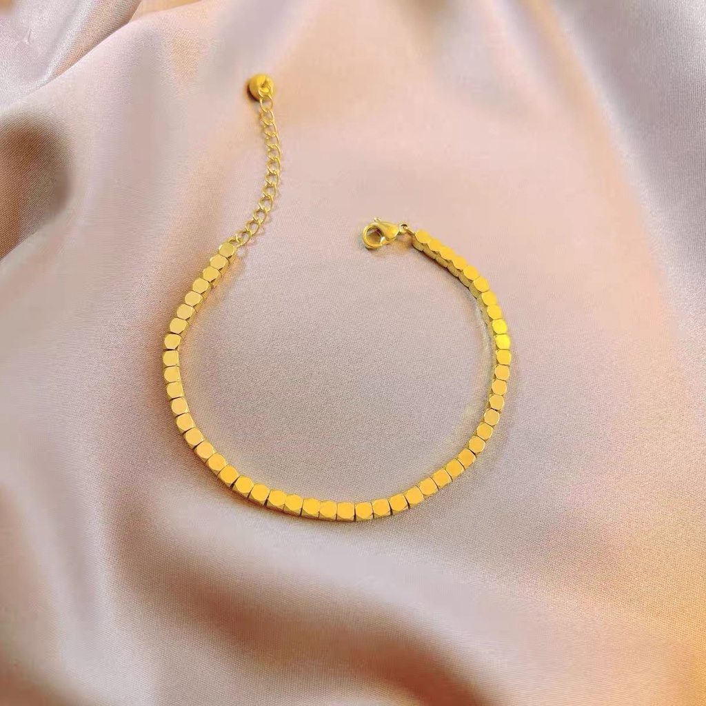 Gelang tangan susun kubus harga grosir bisa bayar di tempat