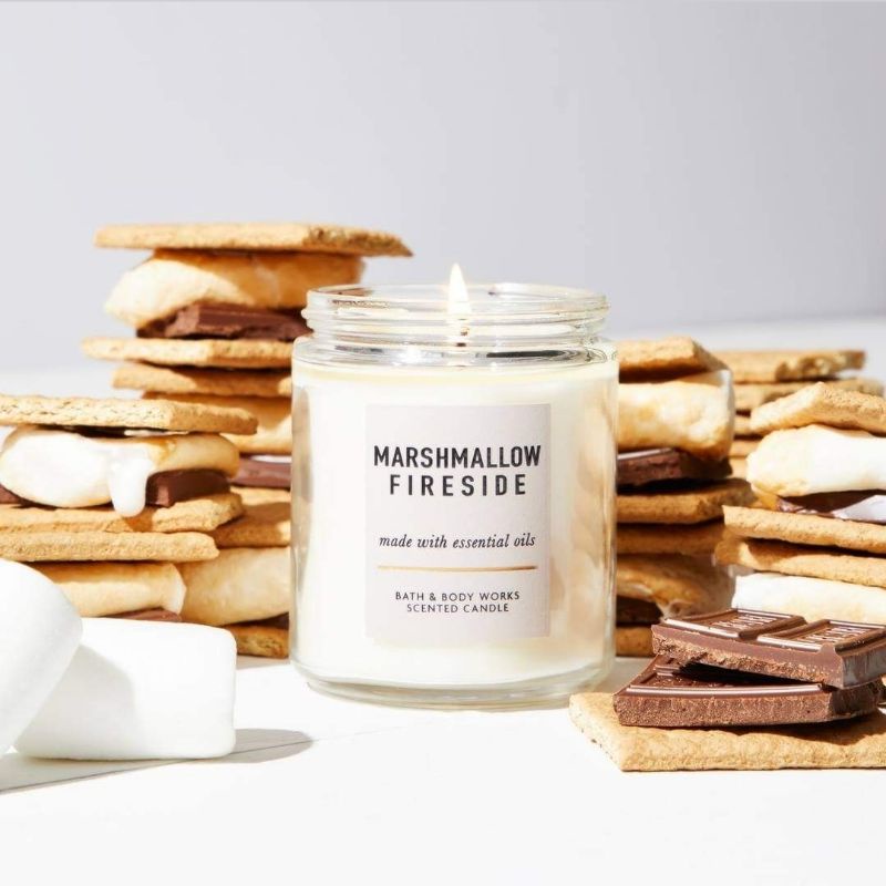 BATH &amp; BODY WORKS BBW MARSHMALLOW FIRESIDE MADE WITH ESSENTIAL OILS WHITE BARN 1 SINGLE WICK SCENTED CANDLE 198 G PENGHARUM RUANGAN