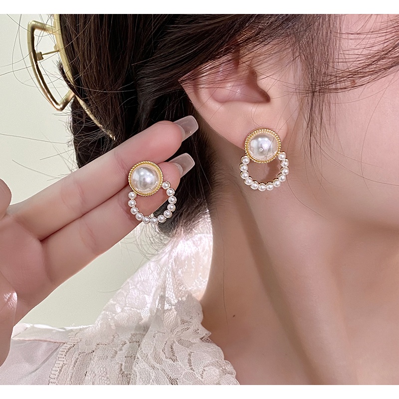 Anting Bulat Mutiara Retro Korea Bentuk Hati Anting Stud Halus2023Aksesoris Fashion Wanita Baru