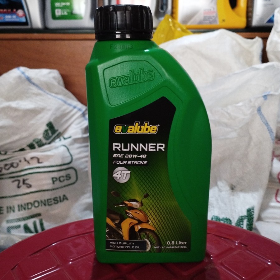 Oli mesin 4T Motor bebek evalube 4T Runner