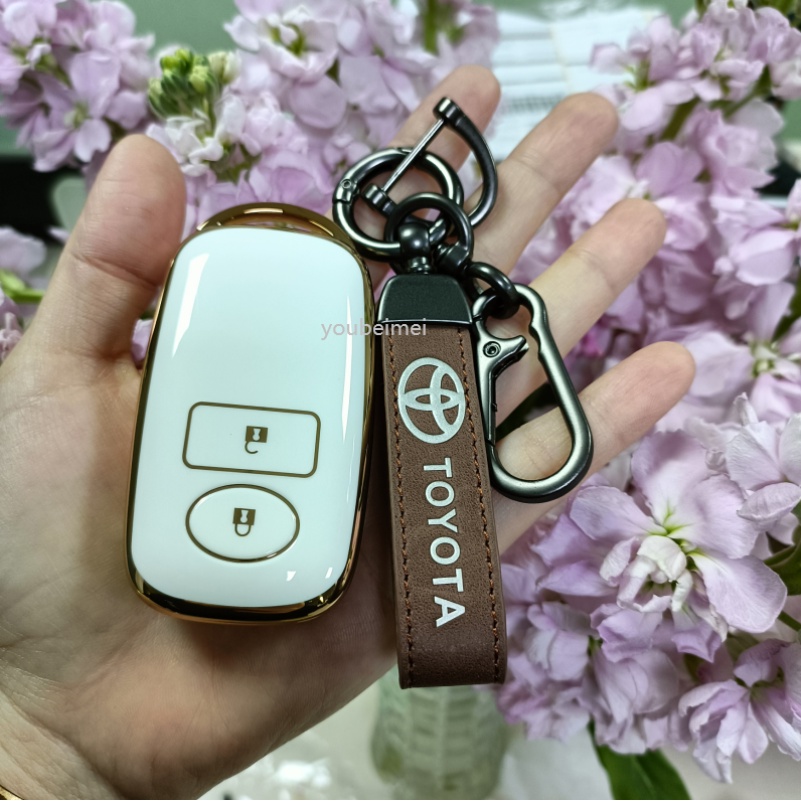 【 Ready stock 】 For Toyota Raize 2022 New Veloz 2022 Plating TPU Case Cover Key Holder Car Key Accessories Keychian