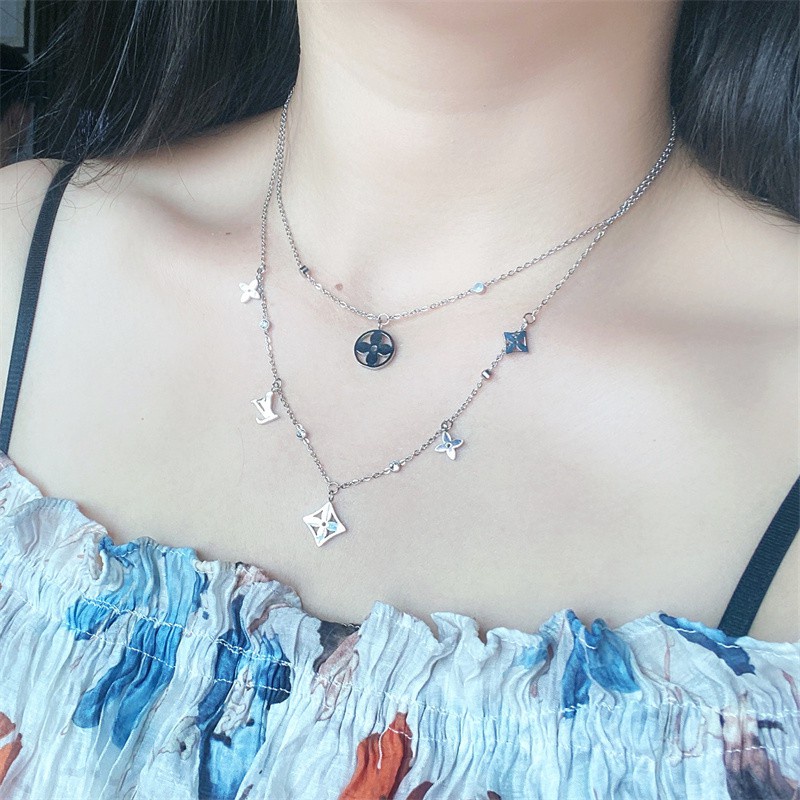 Kalung Rumbai Multilayer Bahan Titanium Steel Lapis Emas 18K Tahan Lama