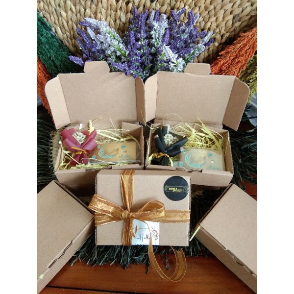 

KADO / HAMPERS MINIGOLD