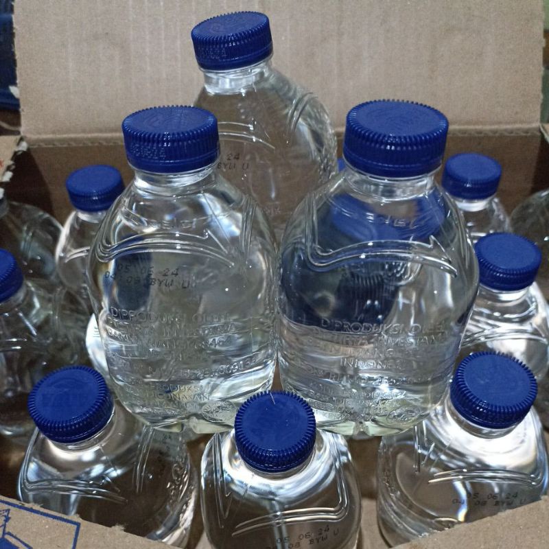 

Aqua Botol Mini(Cube)220ml Limited Edition Perdus/Eceran