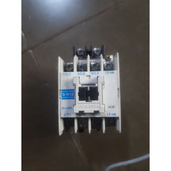 kontaktor mitsubishi NO