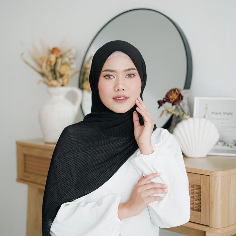 HIJAB PASHMINA PLISKET CERUTY BABY DOLL SIZE 180X75/KERUDUNG HIJAB PASHMINA PLISKET CERUTY BABY DOLL