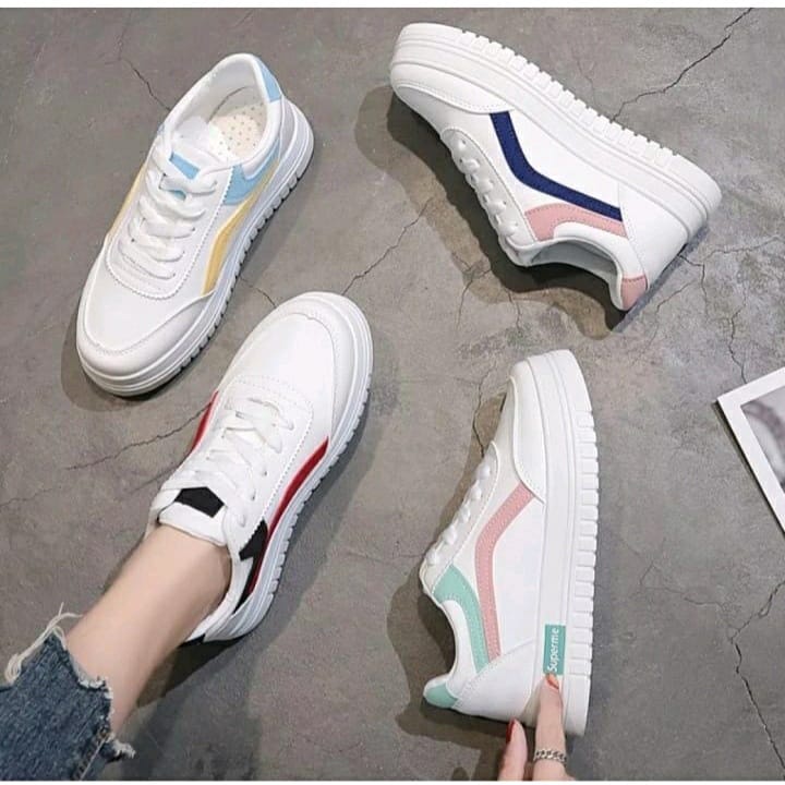 Sepatu Kets Wanita Supreme Putih Plat Warna Warni UK 36-40