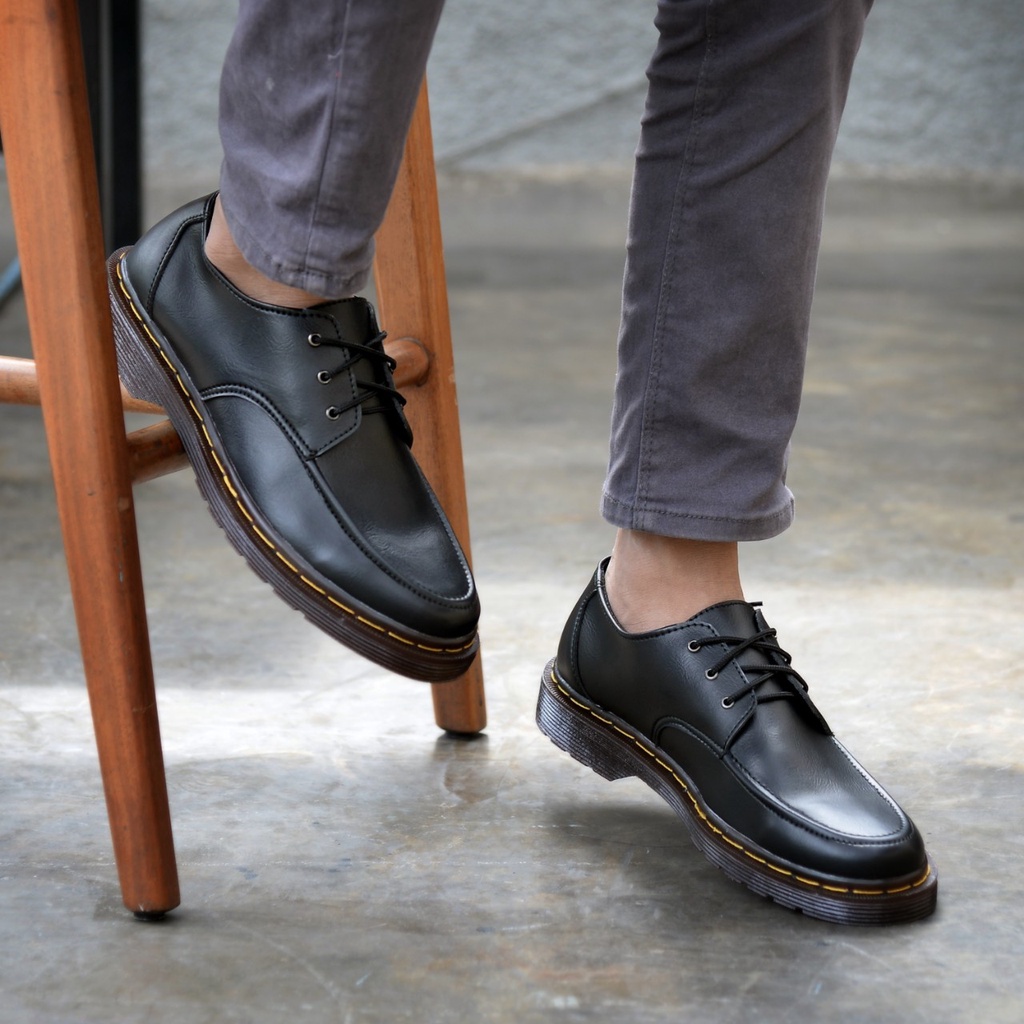 RIONZ PORTO SERIES - SepatuFormal Pantofel Pria Resmi Formal Tali Hitam Coklat Kulit PU Original Brown Black Kantor Kuliah Casual Gereja Pesta Kondangan Nikahan Kerja Perkantoran PNS Guru Gaya Trendy Kekinian Terlaris Murah