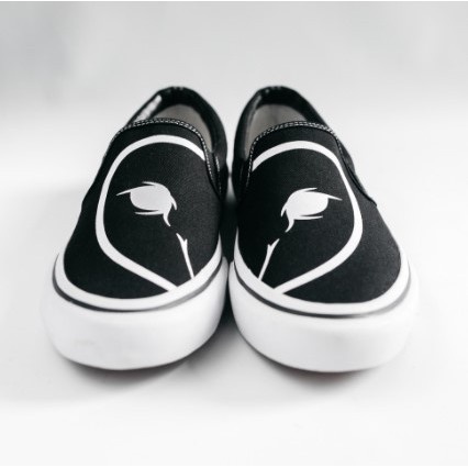 SEPATU DREAMBIRDS | CLASSIC LOGO SLIP-ON