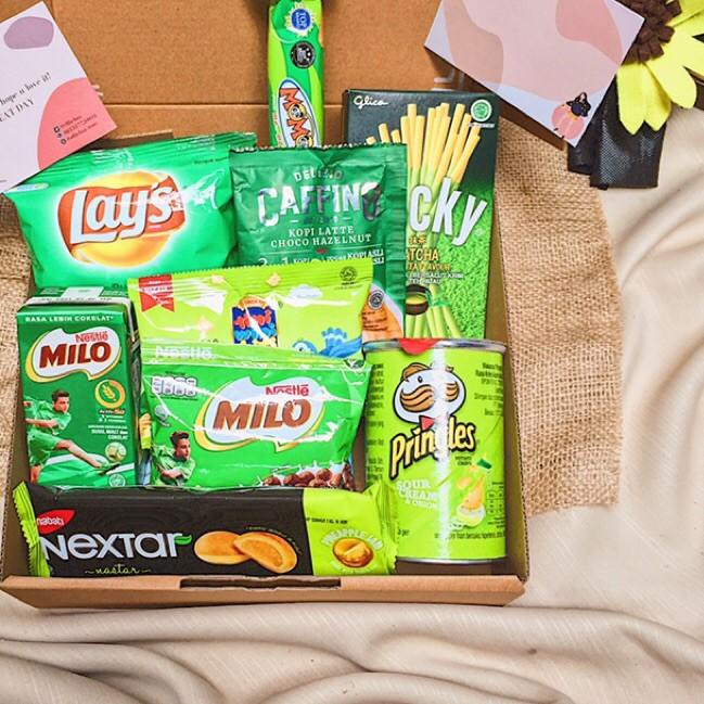 

◘ SNACKBOX / SNACK BOX GREEN EDITION/ SNACKBOX PAKET BIRTHDAY COLOR GREEN/ PAKET HIJAU/ GIFT BOX ►