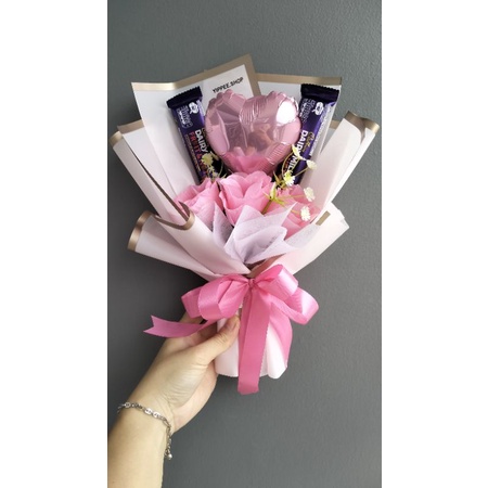 Buket Balon Love Mix Bunga| Buket Balon + Cokelat | Buket Kado Hadiah Valentine