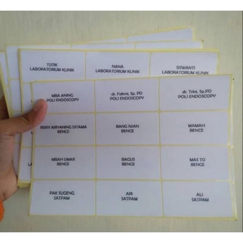 

LABEL NAMA UNDANGAN PERLEMBAR
