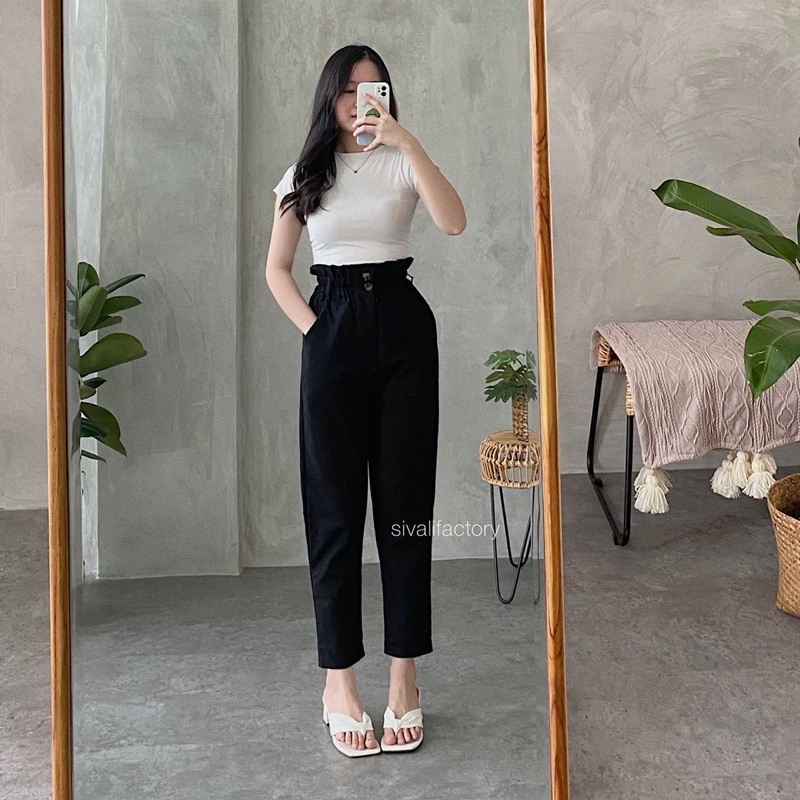 Celana panjang highwaist wanita masakini / celana panjang wanita model kekinian / celana panjang HW wanita / celana panjang kerja wanita /  celana panjang wanita masakini model terbaru dengan tiga warna pilihan / celana panjang wanita harian / celana high