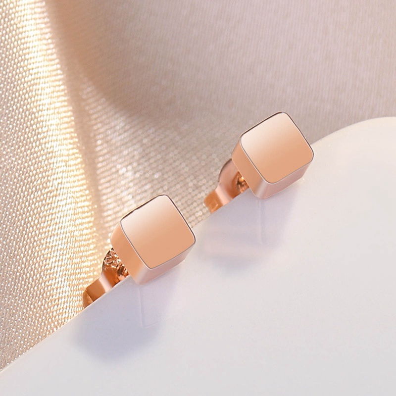 Fashion Wanita Pria Square Ear Studs Warna Emas Tembaga Geometris Square Barbel Stud Earring Jewelry