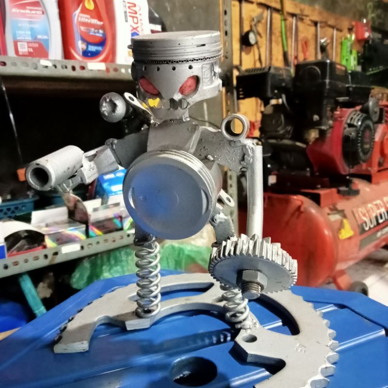 kerajinan barang bekas motor