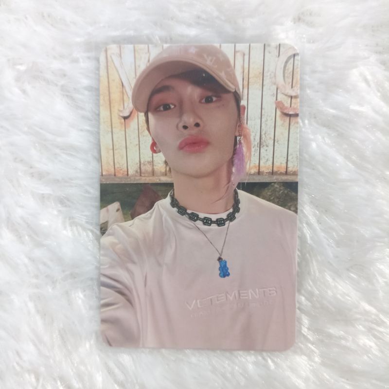 PC IN AYEN STRAYKIDS NOEASY OFFICIAL