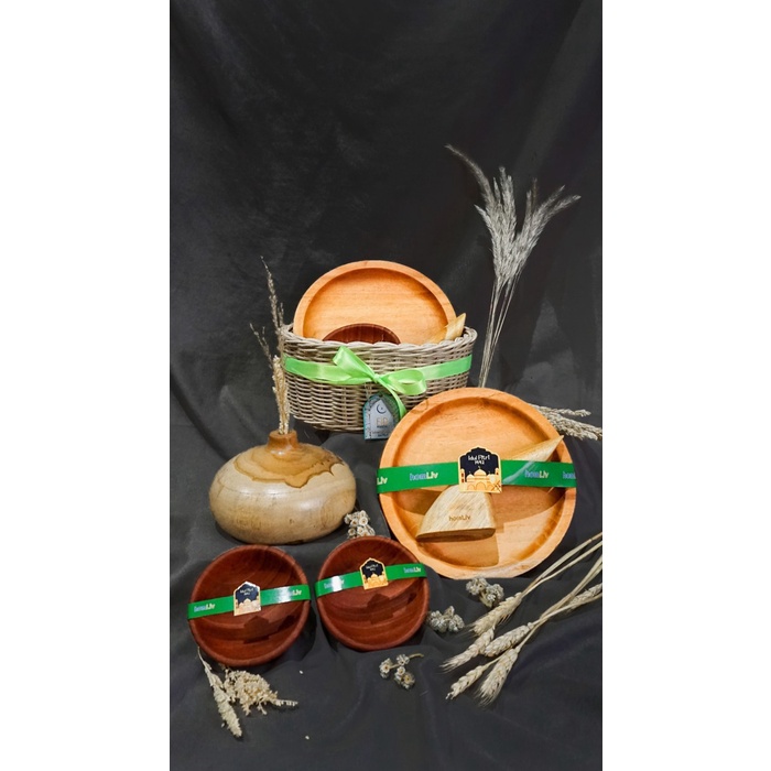 

PAKET HAMPERS LEBARAN BINITA ALAT MEMASAK KAYU BERKUALITAS FOODGRADE - Kotak Pita
