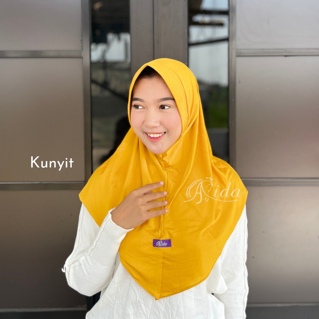 Hijab Bergo Sporty Menutup Dada Ori Hijabbyaida