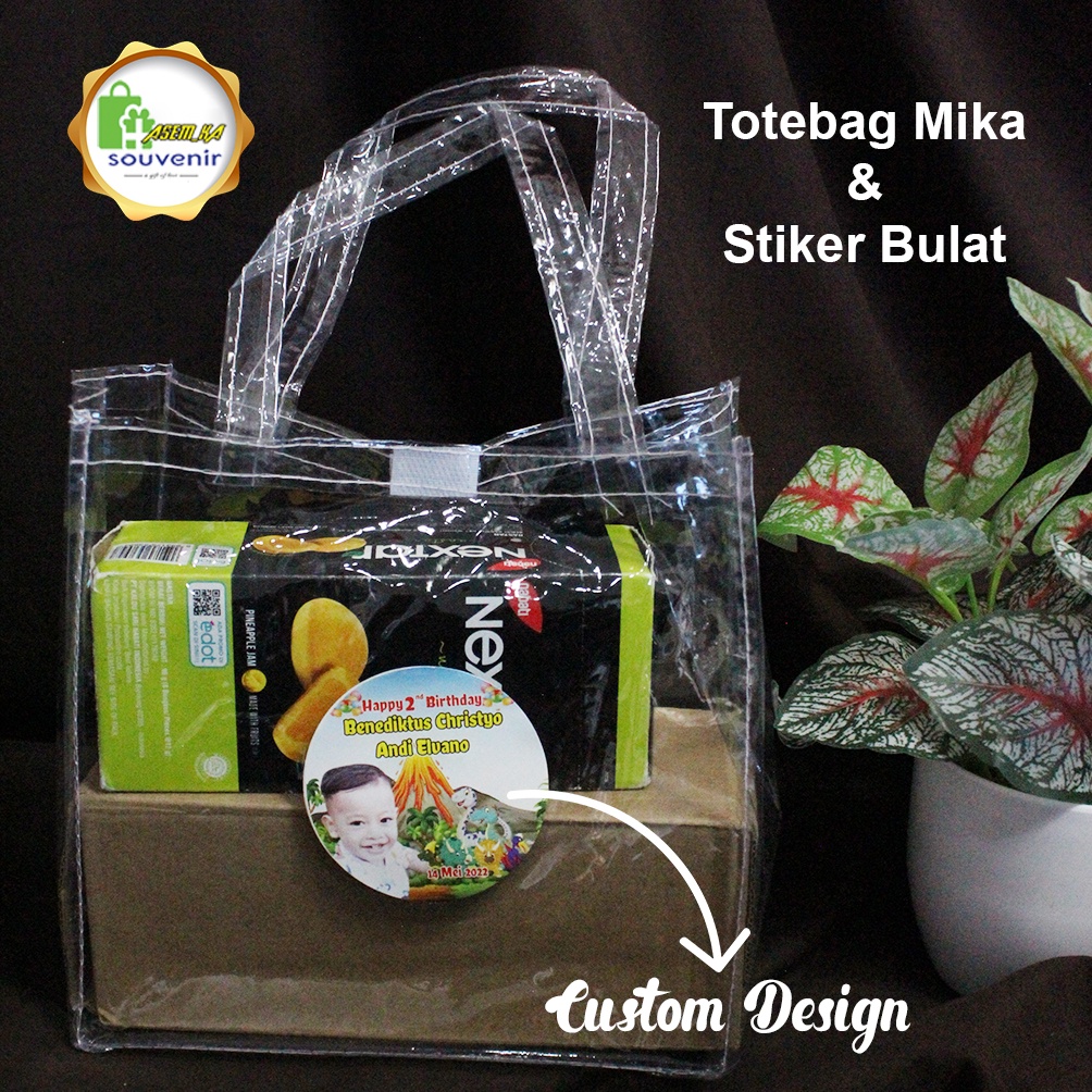 

TAS GOODIE BAG HAMPERS FULL MIKA TRANSPARANT PREMIUM CUSTOM STIKER NAMA LANGSUNG JADI