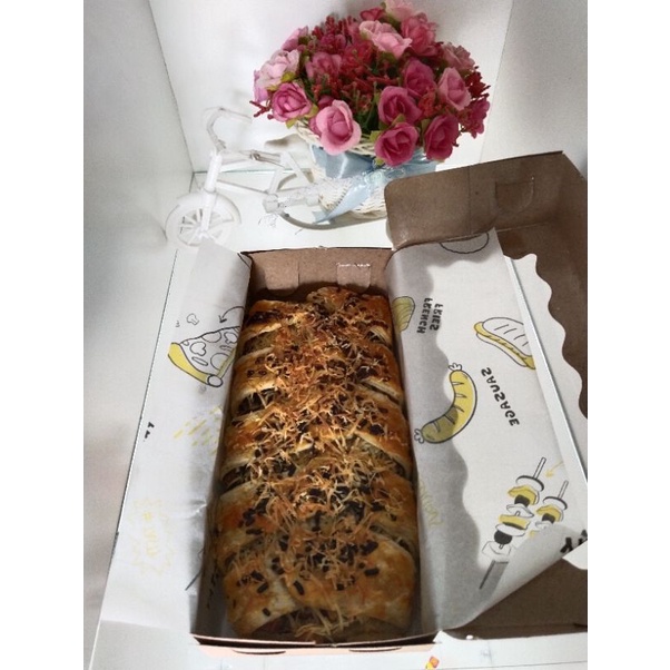 

strudel pisang coklat keju