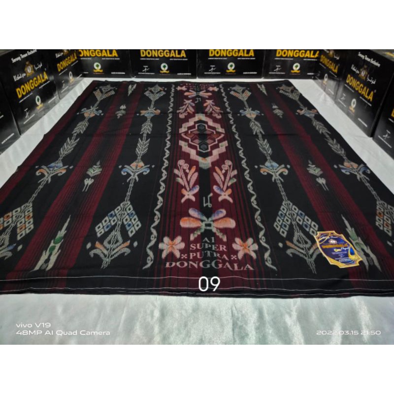 SATUNG DONGGALA  MOTIF Hitam Gradasi SARUNG PRIA DEWASA