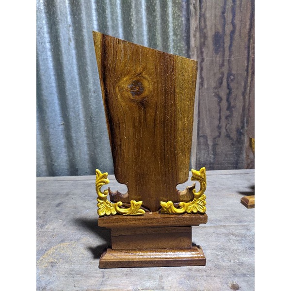 Plakat Wisuda Kayu Jati