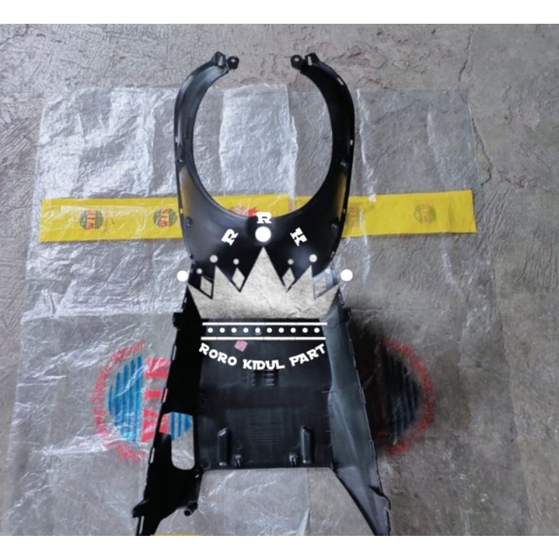 panel depan bagian bawah paru dek kolong Scoopy fi esp 2013-2016