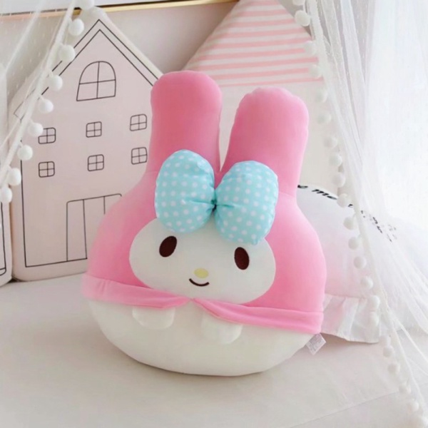 

Unik Bantal boneka cartoon melody kuromi cinanmoroll purin pakai pita polka - Melody Berkualitas