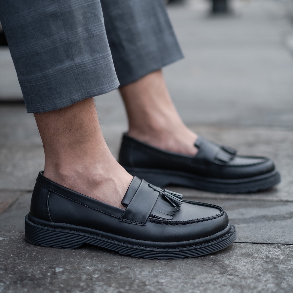 ZIGGY FULL BLACK |ManNeedMe x Jack| Sepatu Loafers Pria / Wanita Formal Slip On UNISEX ORIGINAL