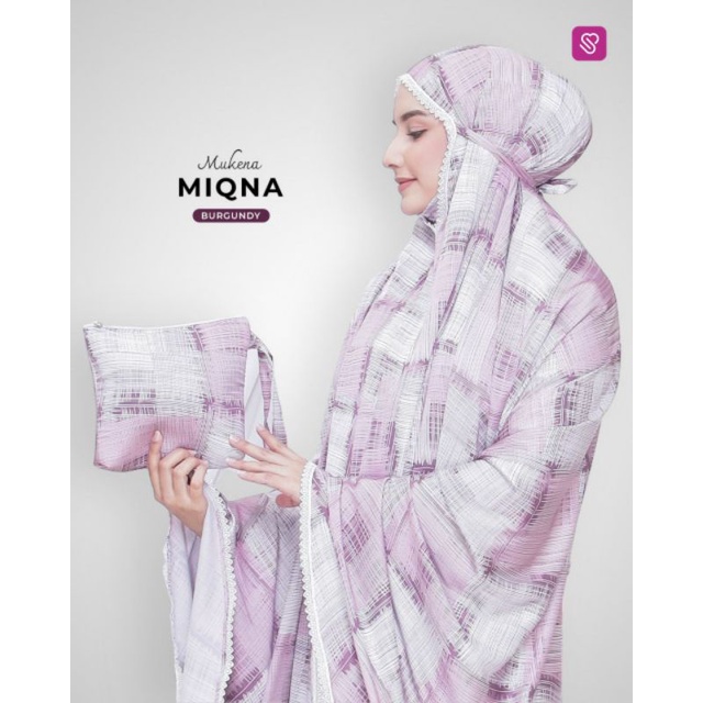 Mukena Miqna ori Ukhti Munira include tas bahan armani satin silk premium yang sangat lembut halus d