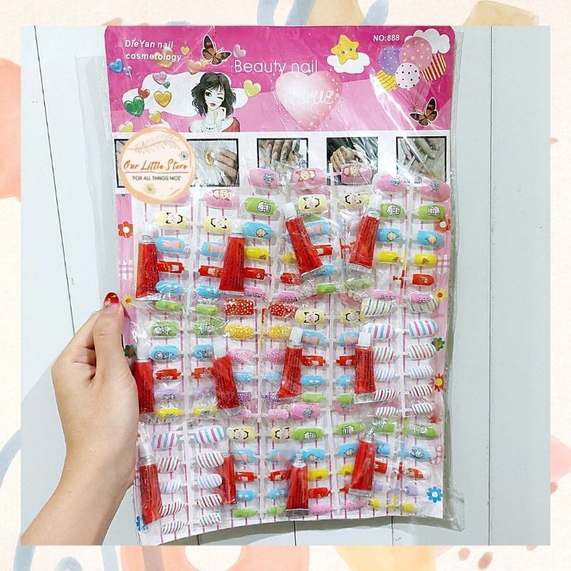 KUKU PALSU WANITA SET FREE LEM NAIL ART / STICKER KUKU MURAH