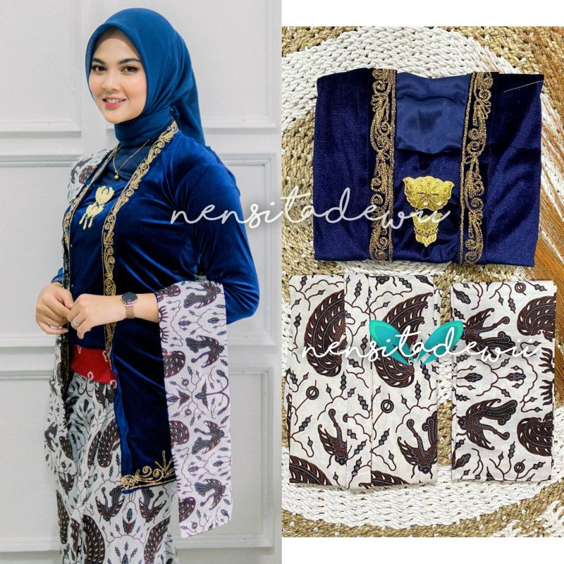 [1 Set, LN02B] Kebaya Panjang, Jarik Instan + Selendang Jarik / Model Pramudita