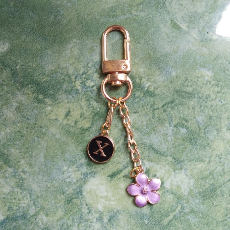 Gantungan kunci Huruf gantungan kunci inisial gantungan kunci bunga gantungan kunci kartun gantungan