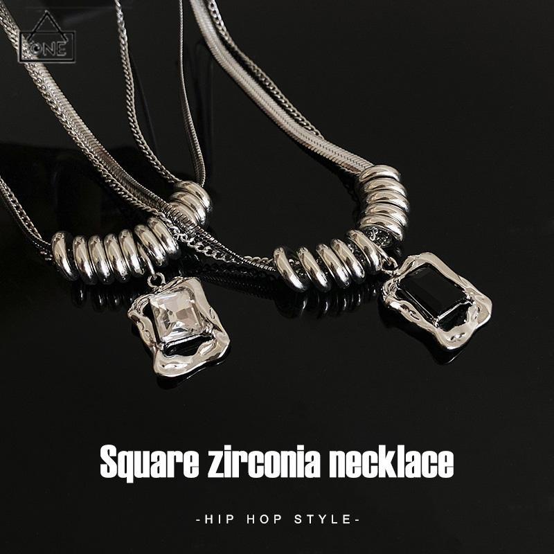 COD❤️Kalung Wanita Square Zircon Lapisan Ganda Rantai  Hip Hop   Musim Dingin Musim Gugur  Desain Sense-A.one