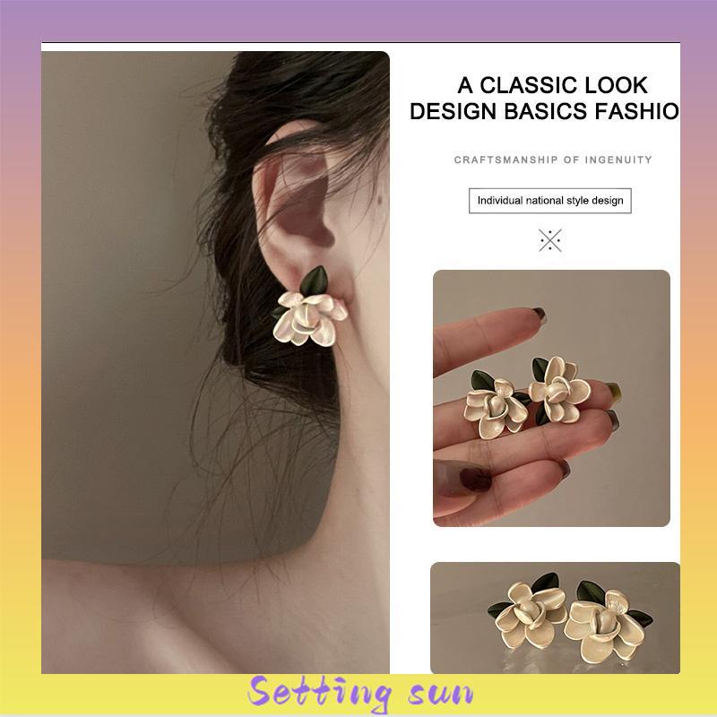 Anting Stud Bentuk Bunga Korea Fashion Sederhana Gaya Untuk Wanita TN